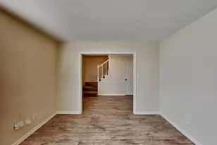 105 St Andrews Dr, Friendswood, TX 77546 - Photo 5
