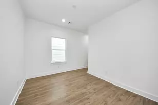 5029 Broom St, Houston, TX 77091 - Photo 17