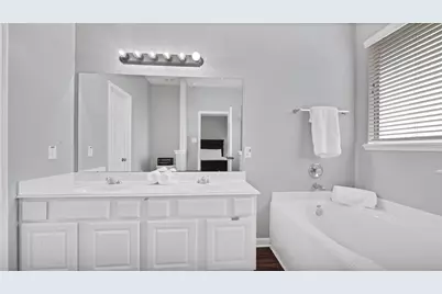 15319 Tupelo Drive, Cypress, TX 77429 - Photo 9