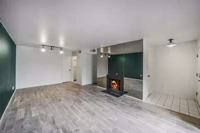 4643 Wild Indigo Street #414, Houston, TX 77027 - Photo 5