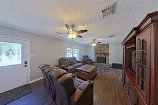 3850 Acorn Ln, Kingwood, TX 77365 - Photo 5