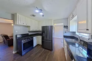 3850 Acorn Ln, Kingwood, TX 77365 - Photo 7