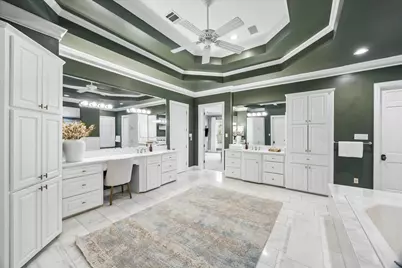 223 Heritage Oaks Lane, Houston, TX 77024 - Photo 19