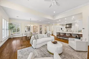 223 Heritage Oaks Ln, Houston, TX 77024 - Photo 11