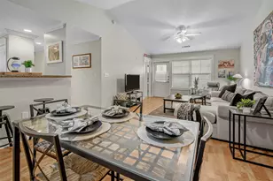 1725 Harvey Mitchell Pkwy S, College Station, TX 77840 - Photo 9