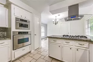 8107 Durklyn Ln, Houston, TX 77070 - Photo 9