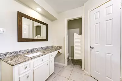 8107 Durklyn Lane, Houston, TX 77070 - Photo 19