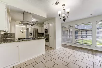 8107 Durklyn Lane, Houston, TX 77070 - Photo 11