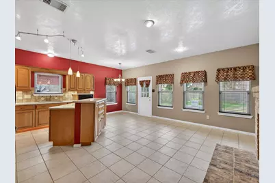 10315 Hedge Way Drive, Houston, TX 77065 - Photo 11