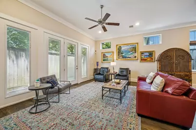 1206 Welch Street, Houston, TX 77006 - Photo 9