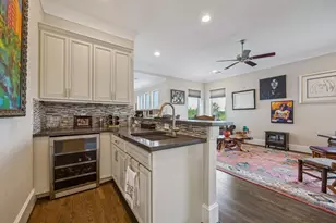 1206 Welch St, Houston, TX 77006 - Photo 23