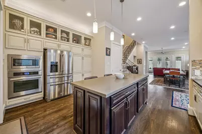 1206 Welch Street, Houston, TX 77006 - Photo 11