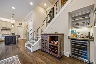 1206 Welch St, Houston, TX 77006 - Photo 9