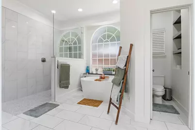 2318 Pinefield Lane, Houston, TX 77063 - Photo 31