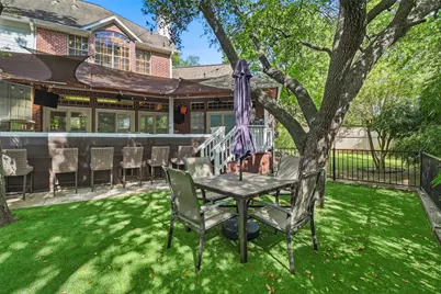 2318 Pinefield Lane, Houston, TX 77063 - Photo 47