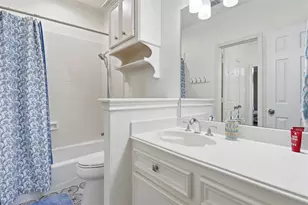 2318 Pinefield Ln, Houston, TX 77063 - Photo 37