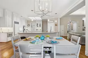 2318 Pinefield Ln, Houston, TX 77063 - Photo 9