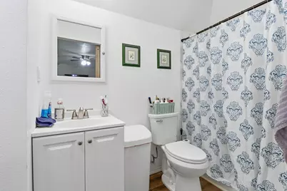 2318 Pinefield Lane, Houston, TX 77063 - Photo 43