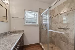 213 W Jackson Ave, Pasadena, TX 77506 - Photo 21
