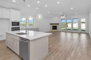 15939 Mahogany Mist Dr, Conroe, TX 77302 - Photo 5