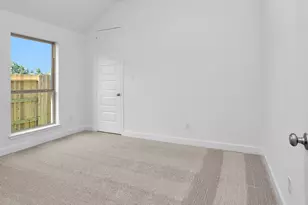15939 Mahogany Mist Dr, Conroe, TX 77302 - Photo 9