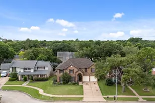 611 Woodlake Cir, Sugar Land, TX 77498 - Photo 39