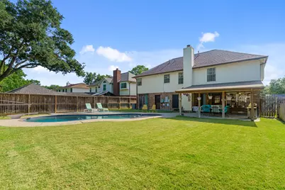 611 Woodlake Circle, Sugar Land, TX 77498 - Photo 37