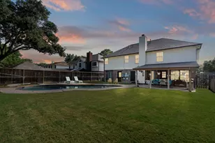 611 Woodlake Cir, Sugar Land, TX 77498 - Photo 1