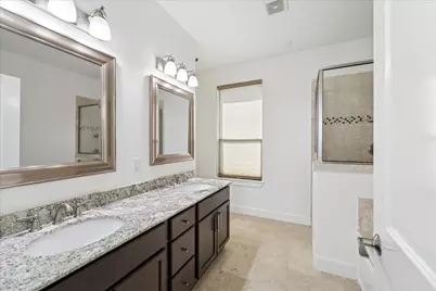 830 W 19th Street #B, Houston, TX 77008 - Photo 19