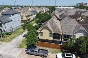 338 Gregg St, Houston, TX 77020 - Photo 29