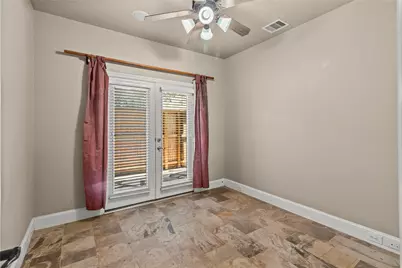 338 Gregg Street, Houston, TX 77020 - Photo 17