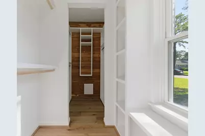 9326 Meadowbriar Lane, Houston, TX 77063 - Photo 23