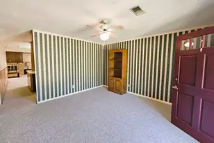 5403 Louise St, Baytown, TX 77521 - Photo 15