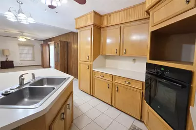 5403 Louise Street, Baytown, TX 77521 - Photo 7