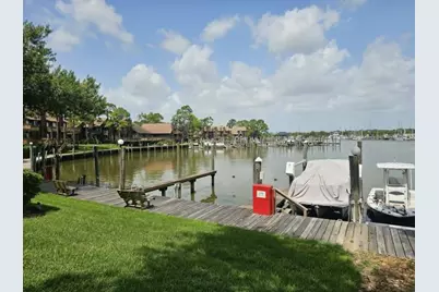 647 Davis Road, League City, TX 77573 - Photo 11