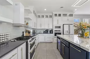 15130 Reales Dr, Corpus Christi, TX 78418 - Photo 9