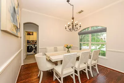 34 S Hawthorne Hollow Circle, The Woodlands, TX 77384 - Photo 5