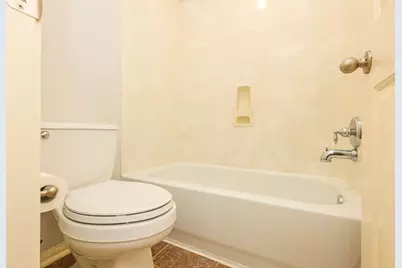 34 S Hawthorne Hollow Circle, The Woodlands, TX 77384 - Photo 39