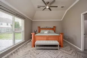 7915 Fall Hollow Dr, Houston, TX 77041 - Photo 27