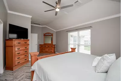 7915 Fall Hollow Drive, Houston, TX 77041 - Photo 29