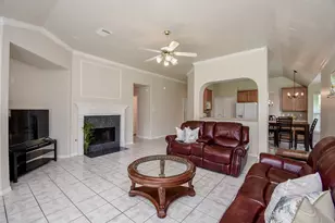 7915 Fall Hollow Dr, Houston, TX 77041 - Photo 19