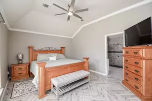 7915 Fall Hollow Dr, Houston, TX 77041 - Photo 27
