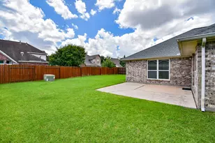 7915 Fall Hollow Dr, Houston, TX 77041 - Photo 35