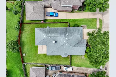 7915 Fall Hollow Drive, Houston, TX 77041 - Photo 5