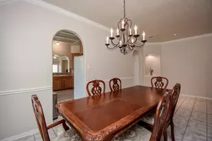 7915 Fall Hollow Dr, Houston, TX 77041 - Photo 13