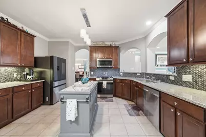 2421 Santiago Lane, League City, TX 77573 - Photo 9