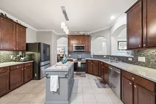 2421 Santiago Ln, League City, TX 77573 - Photo 9