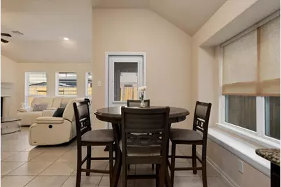 4606 Clara Rose Lane, Katy, TX 77449 - Photo 9