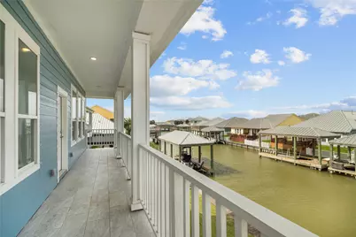 5206 Brigantine Cay Court, Texas City, TX 77590 - Photo 47