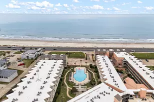 6300 Seawall Blvd, Galveston, TX 77551 - Photo 31